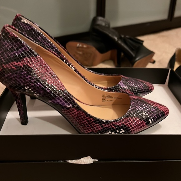 INC Zitah Mid Heel Pump size 6.5 - Picture 3 of 9